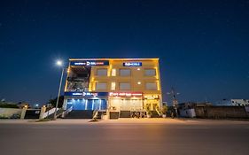 Fabhotel Prime K9 Regency